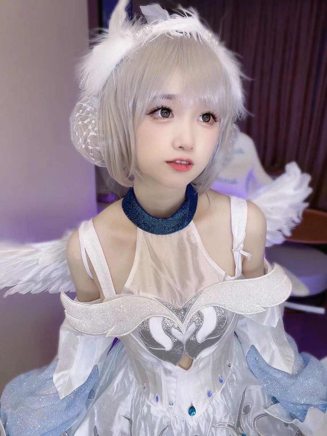 4
