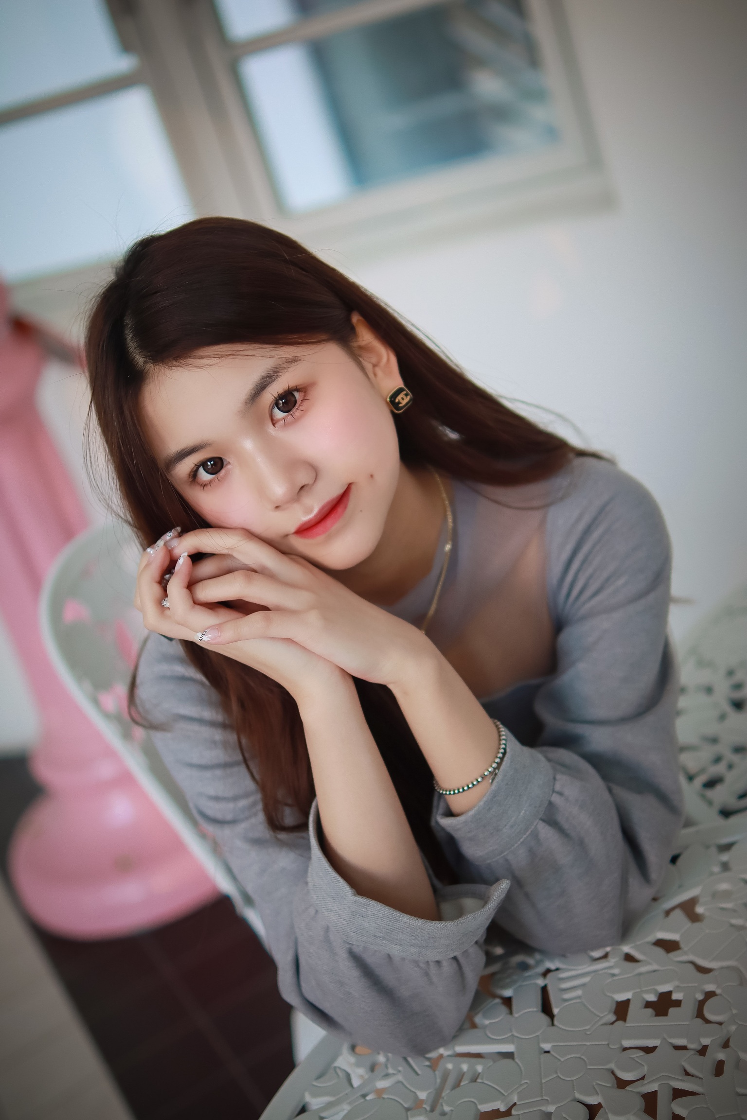 7